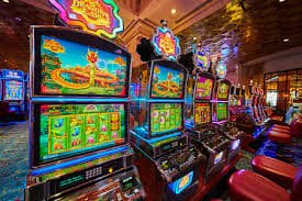 Live Casino ဒီလာ တိုက်ရိုက် Baccarat ကစားနေသောမြင်ကွင်း